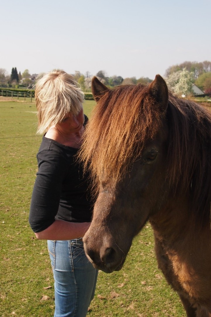 Wie is Horse4life - Marjolein Wie is Horse4life - Marjolein